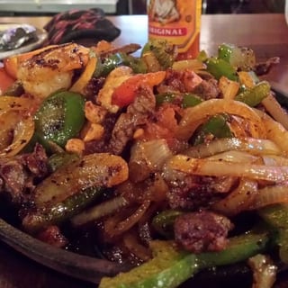 Steak & SHRIMP Fajitas